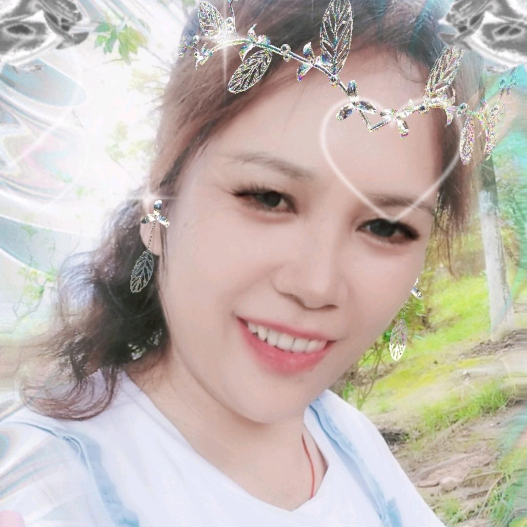 蓝天白云，飘飘