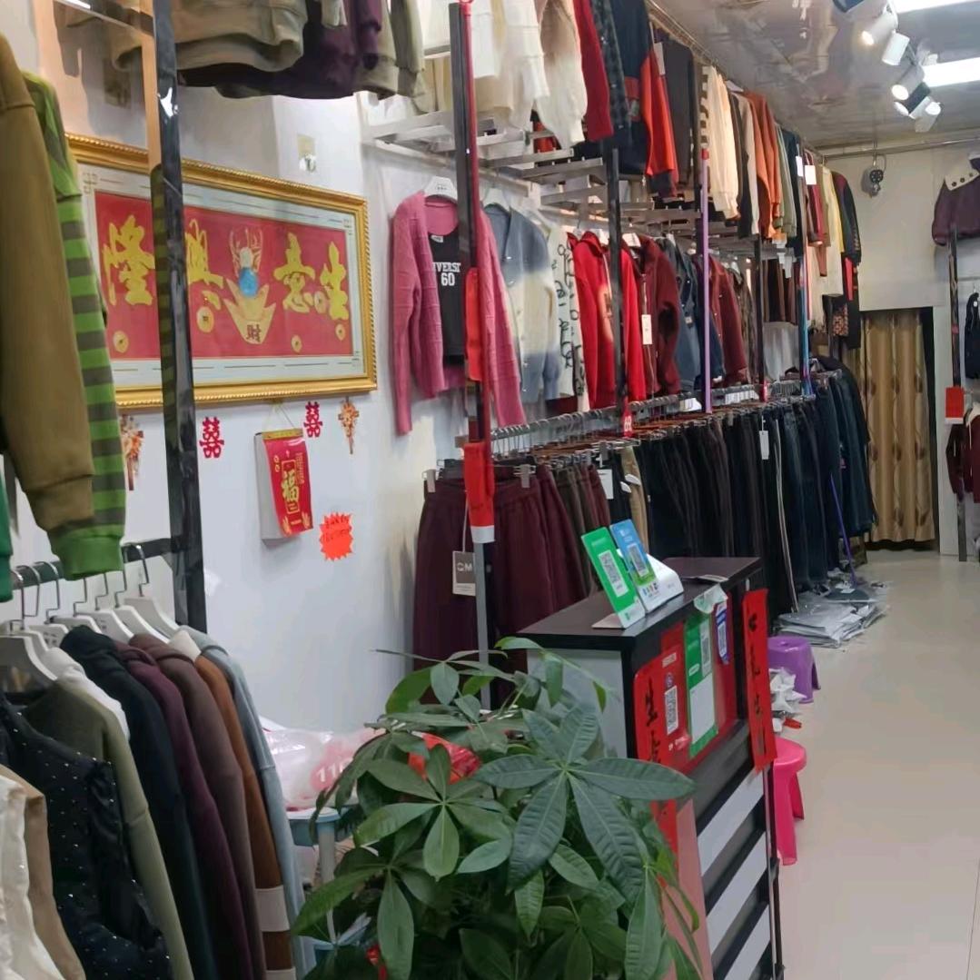 玉林大塘圩服装店
