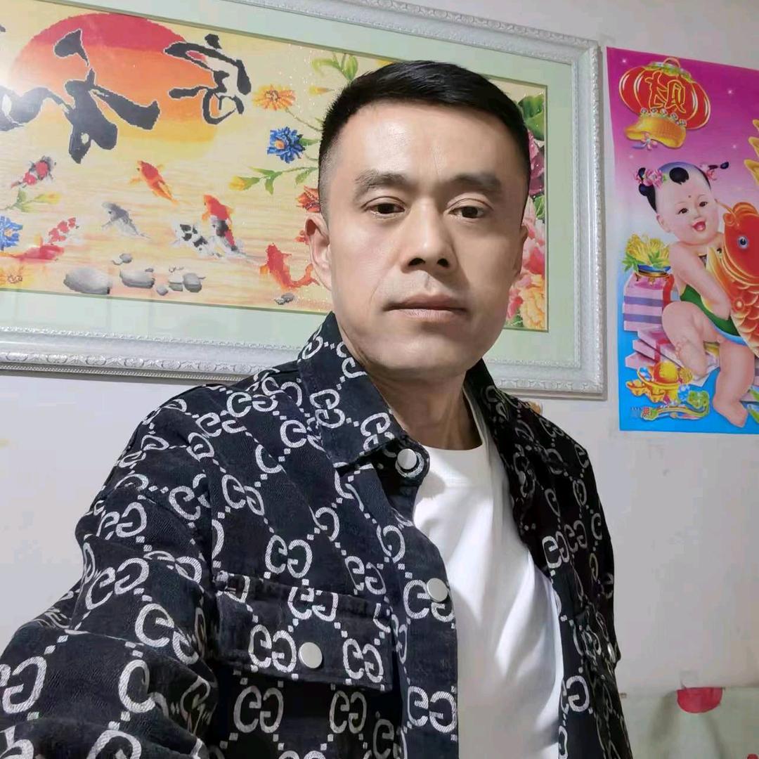 胡杨树