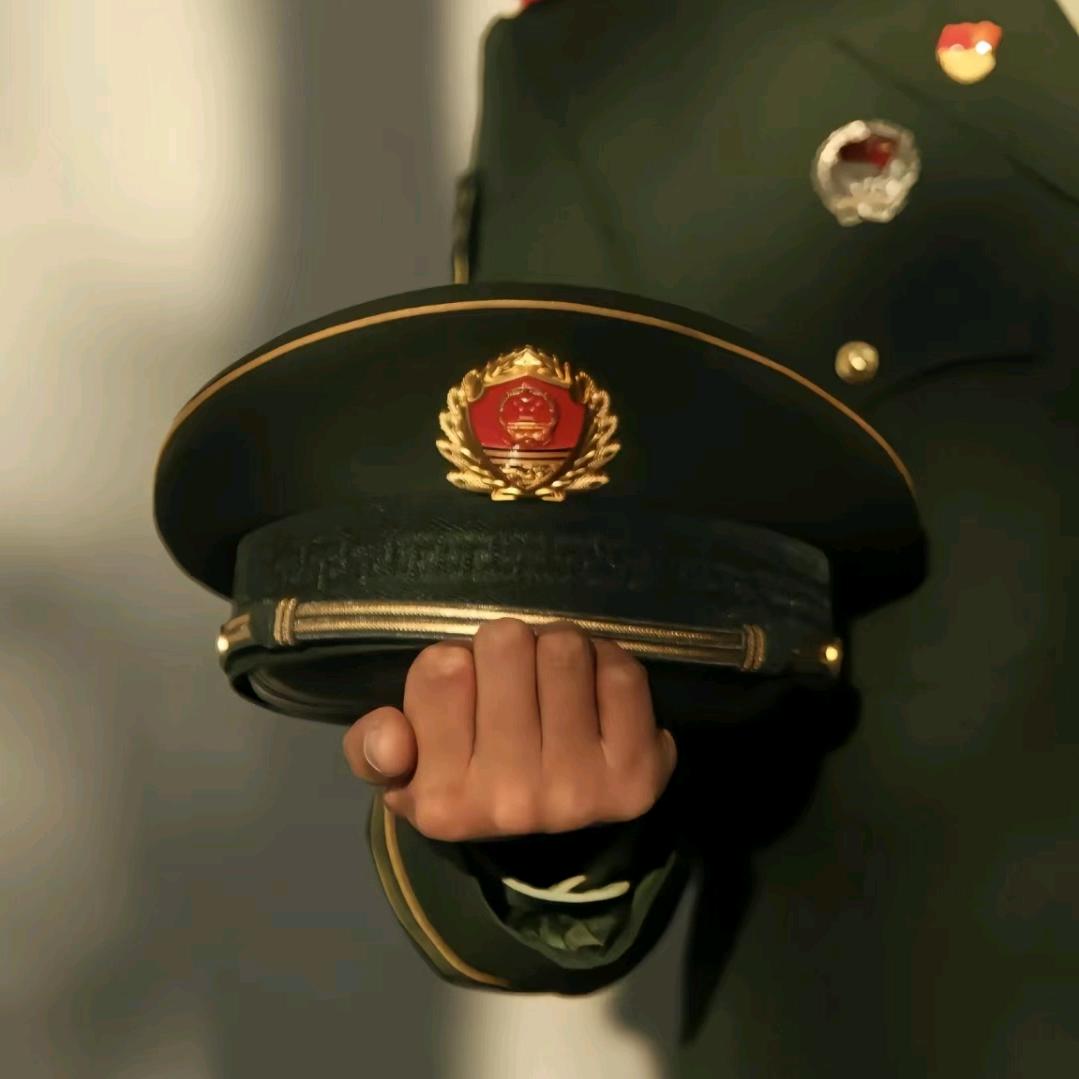 小小怪下士