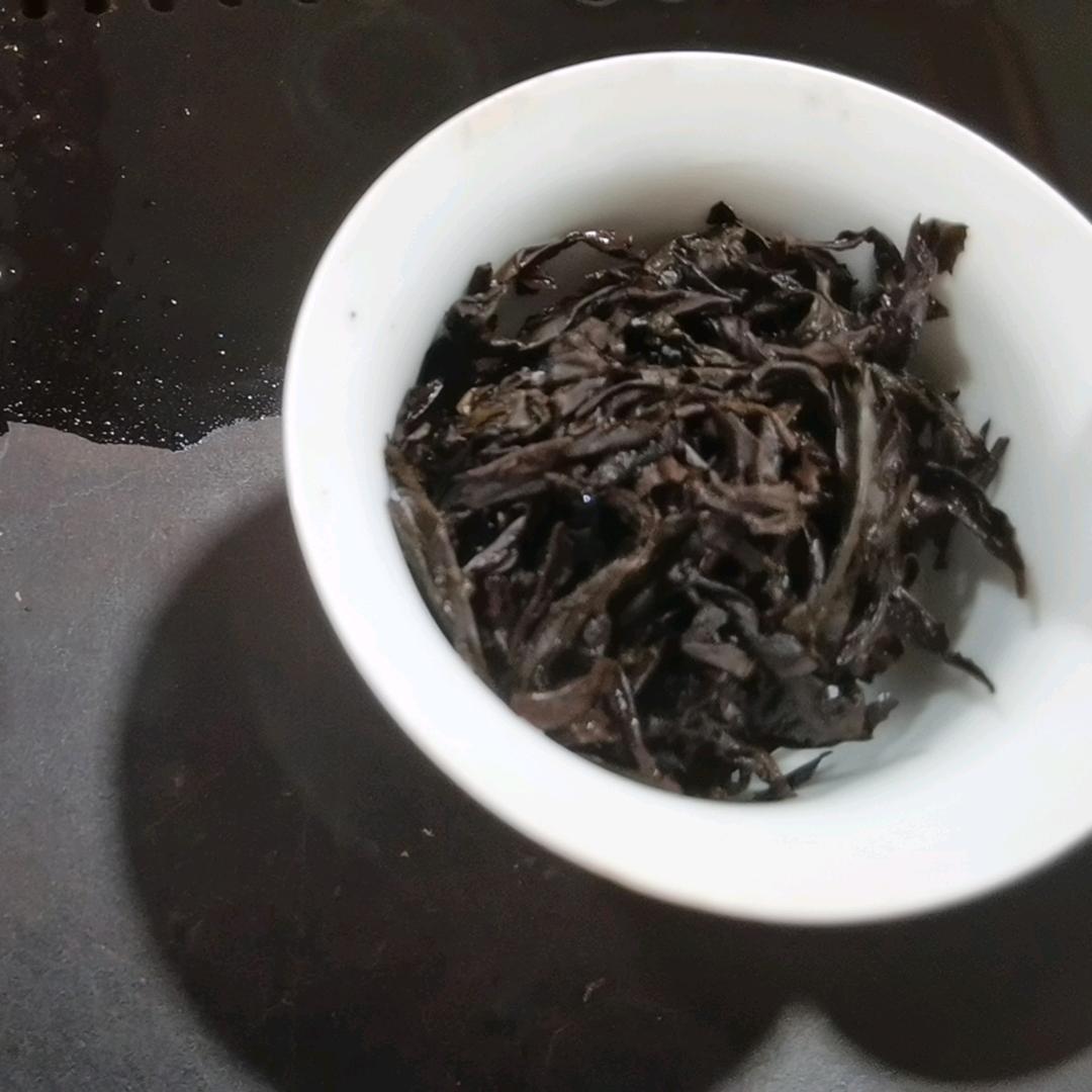 看人识茶