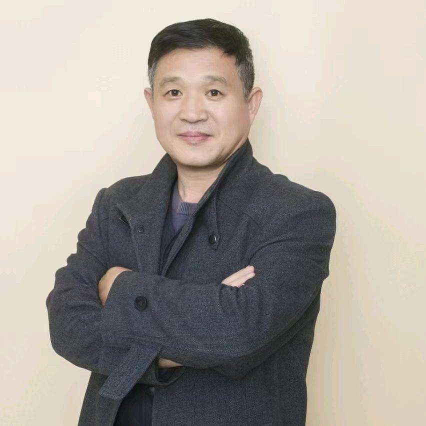 .金博士艺术学校隗老师。