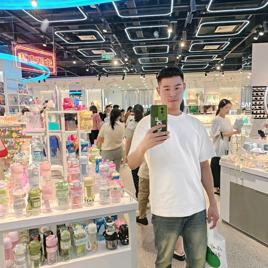 小张同学🥰🥰