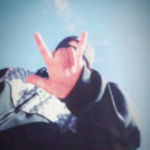 Dབདེ་མོ་💕