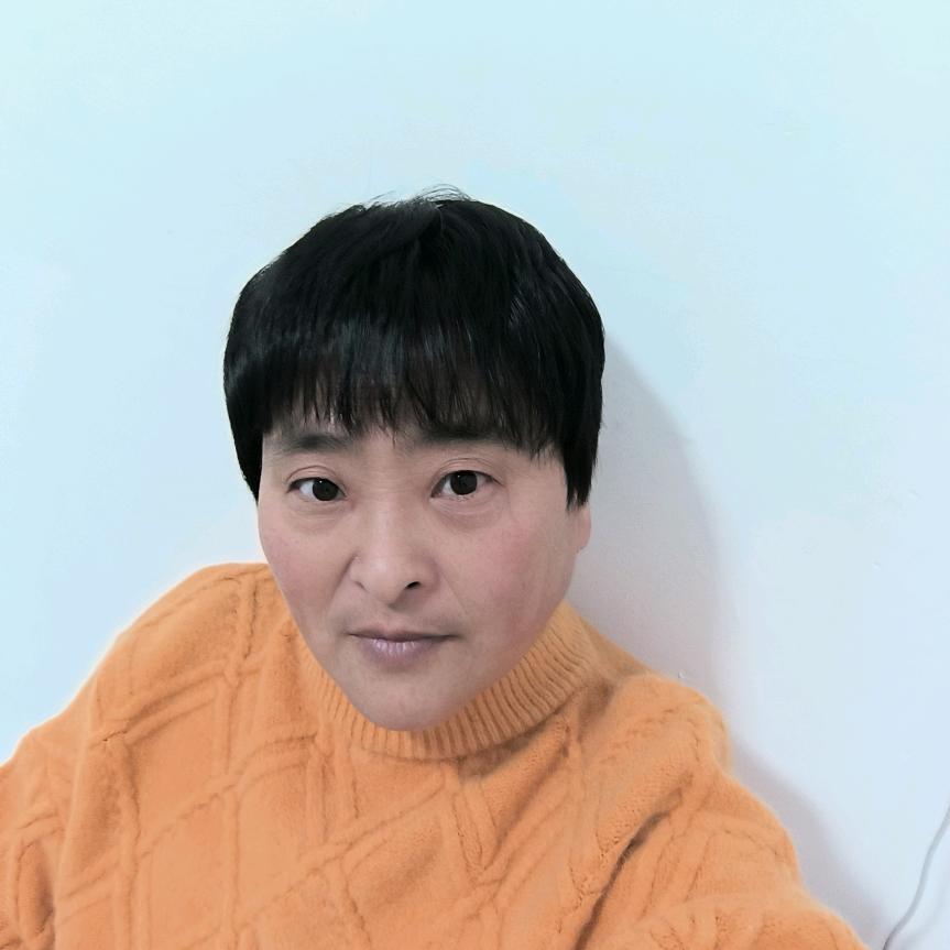 倚窗听雪