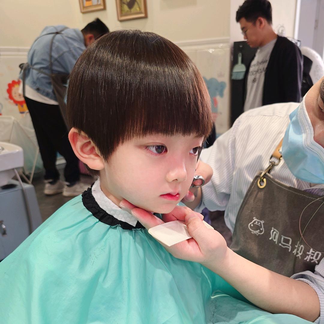 阿蛋宇宙小超人