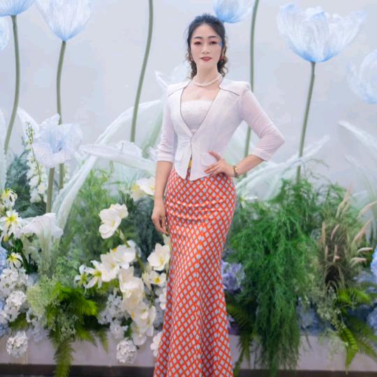 婷曼逸塑身品牌～安莎秀秀内衣