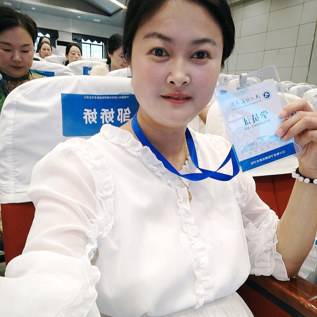 溪城宝贝邹老师