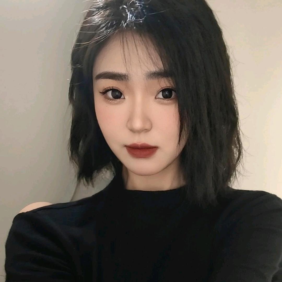 Ai W.