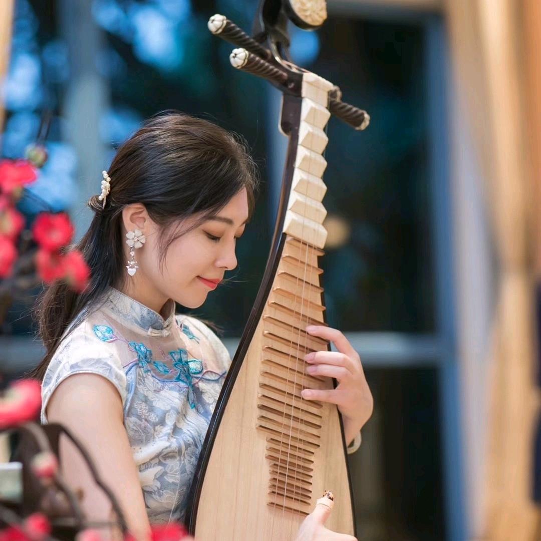 法师弹棉花