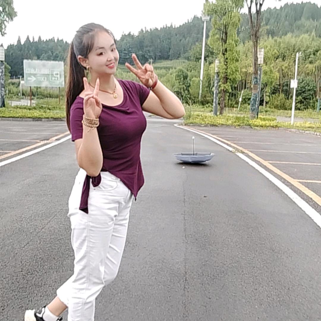 强颜欢笑