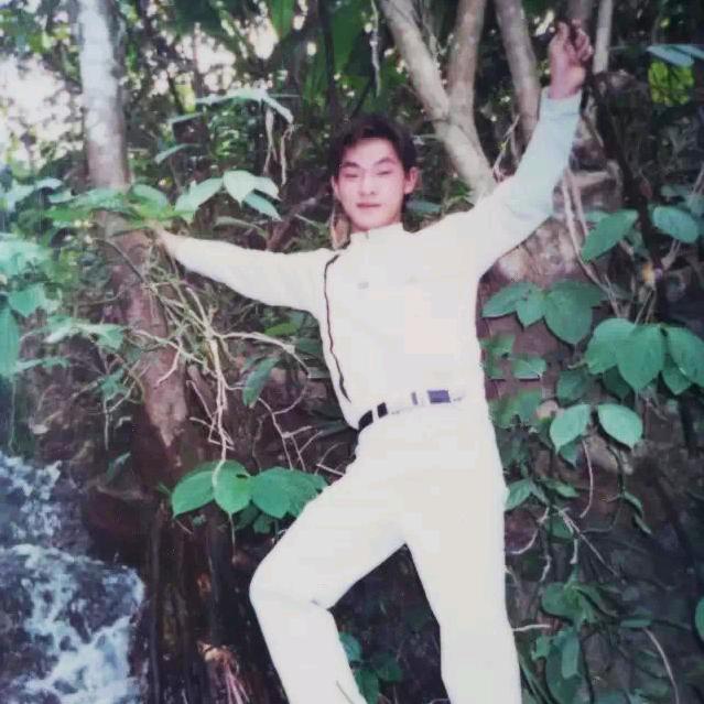 就在这里