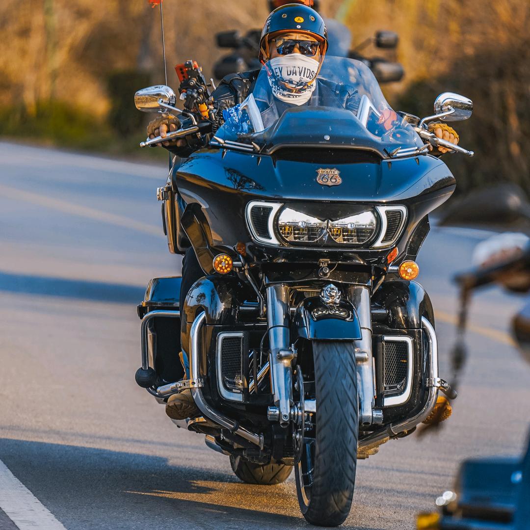 董奔西跑，峰回路转