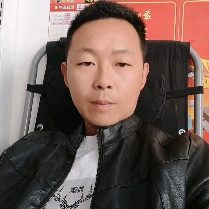 漫步夕阳下