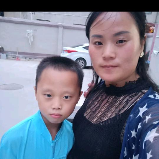 木易阿伟堂妹
