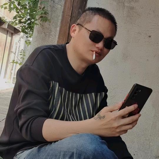 小钱哥