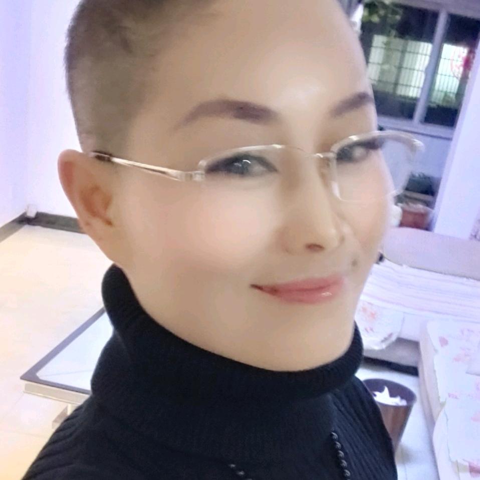 曼丽