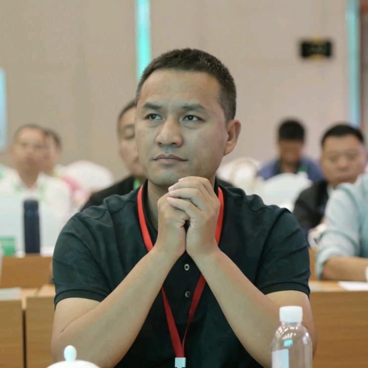 热水探索者