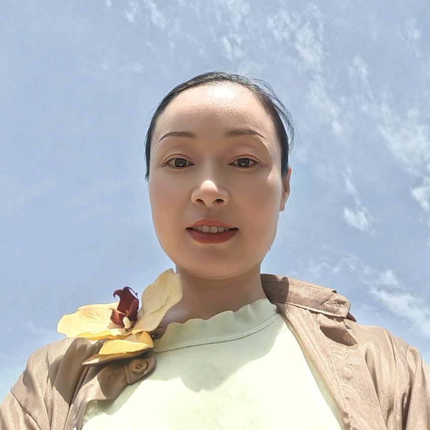 自贡盐都灯城燊海井的李兰花😁😁😁