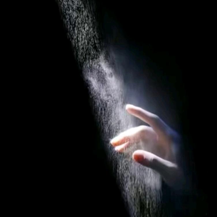 㜂孞