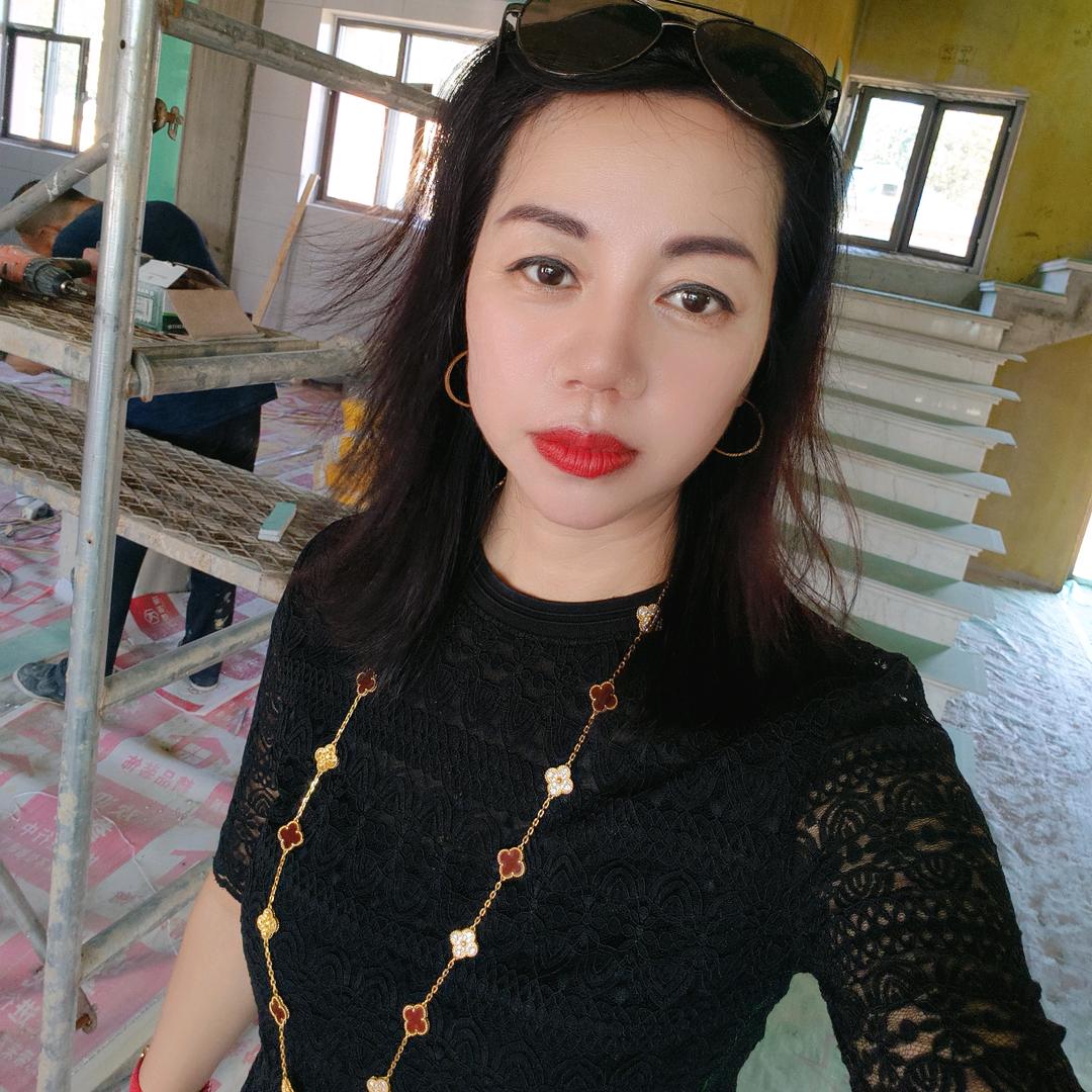 沧州木门老板