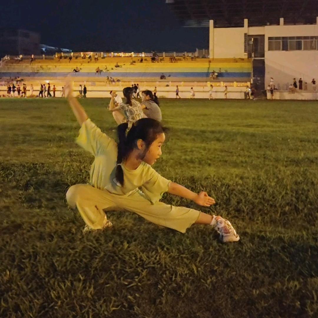小亦