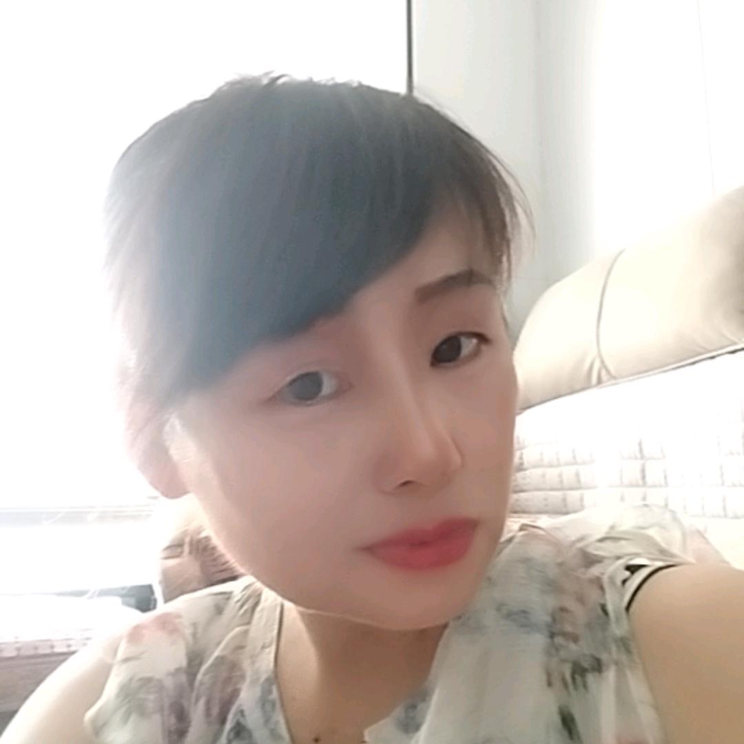 集成墙面批发香香