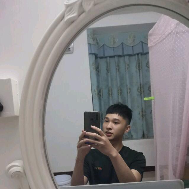 莫教官