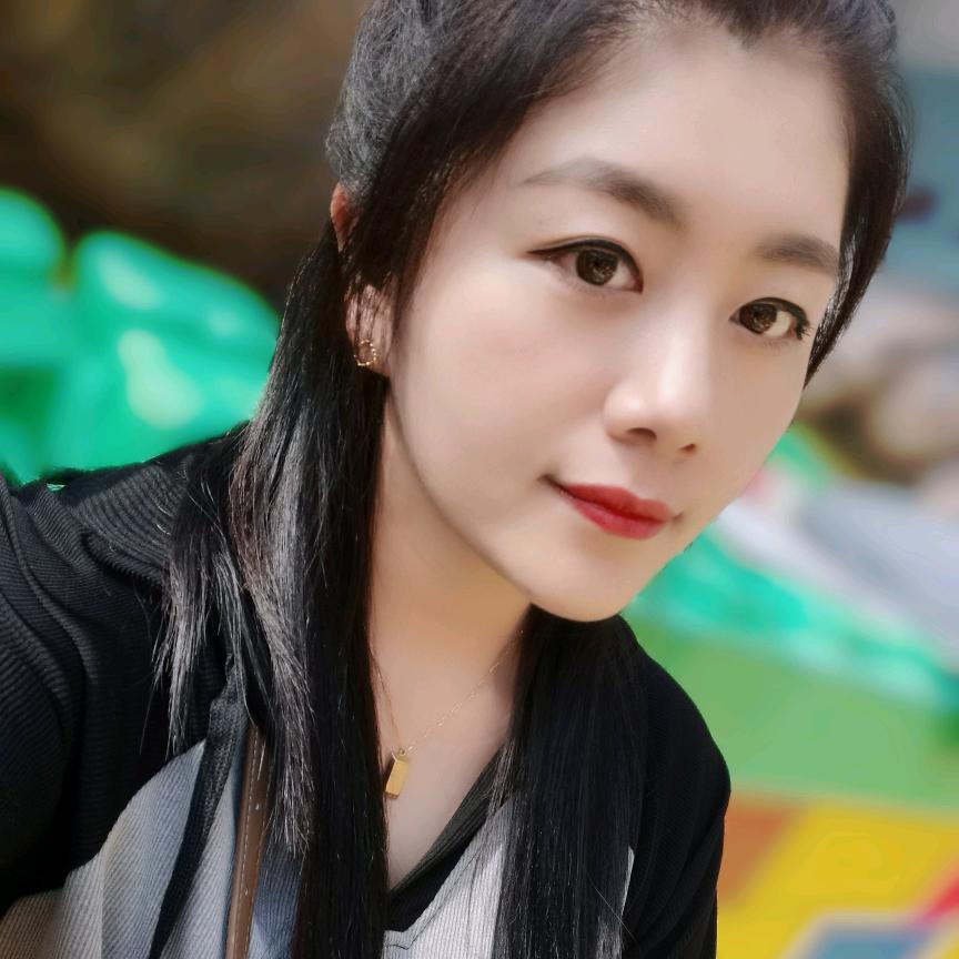 小雪吃玩在丹东