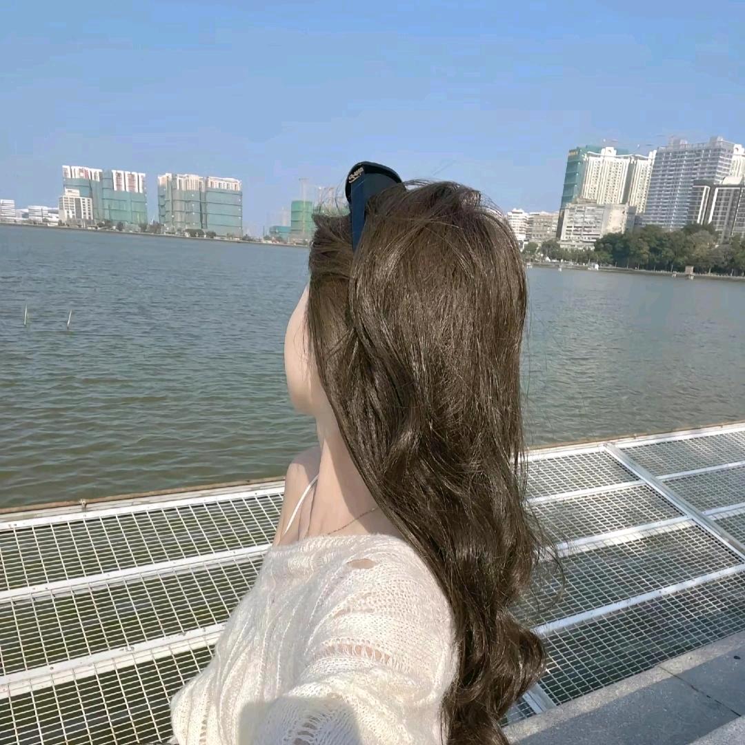豪家姗姗