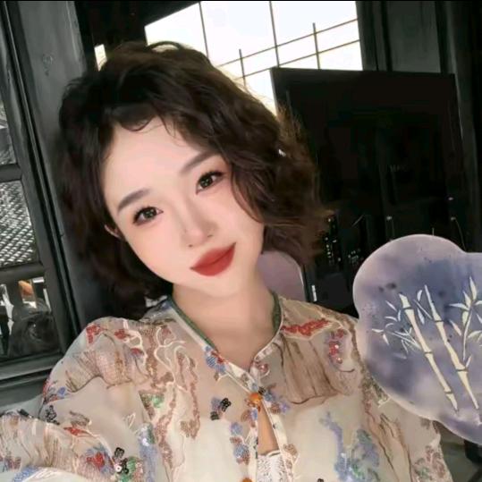 yolo宥娄- 日常穿搭