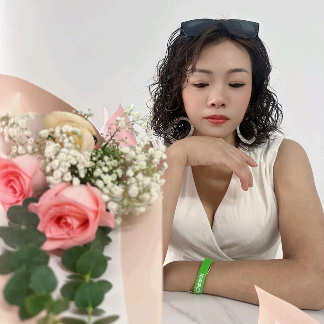 逆袭成功（琰琰）