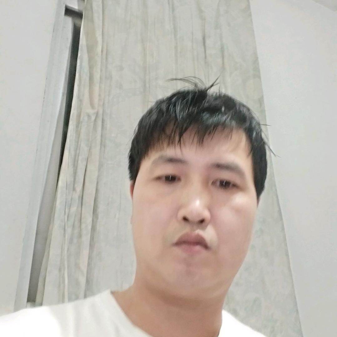 华