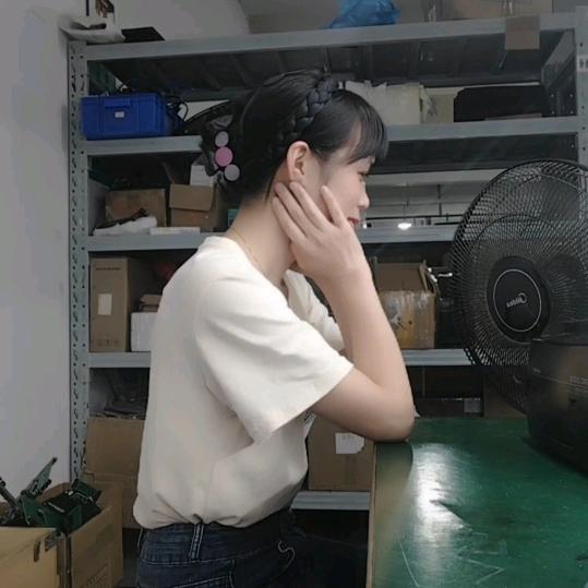【一棵小橙子】