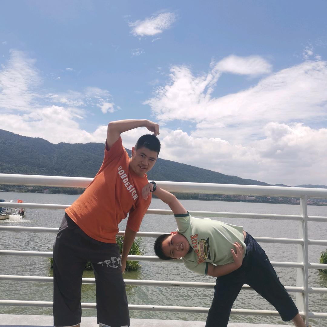 人生没有终点，坚持自己的梦想就可以了❤️