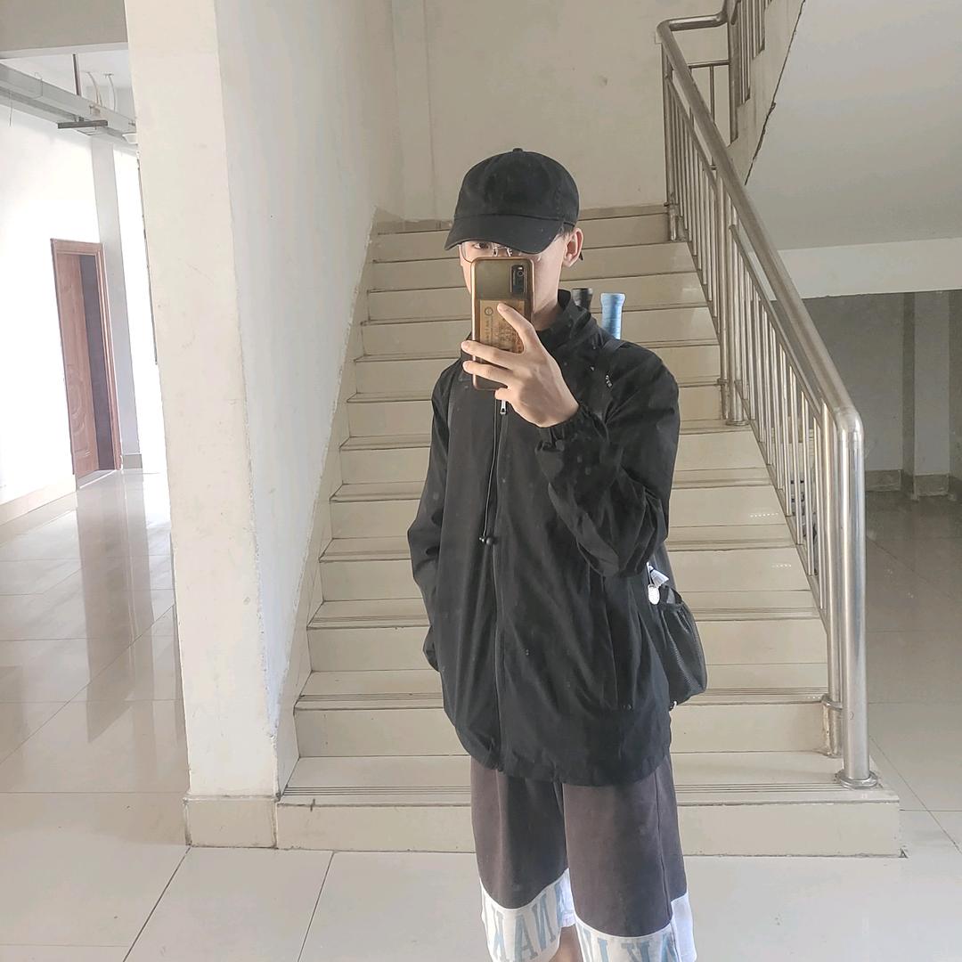 人生旅馆（疯子）