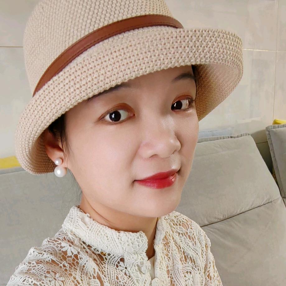 鑫辉百货批发的~阿静