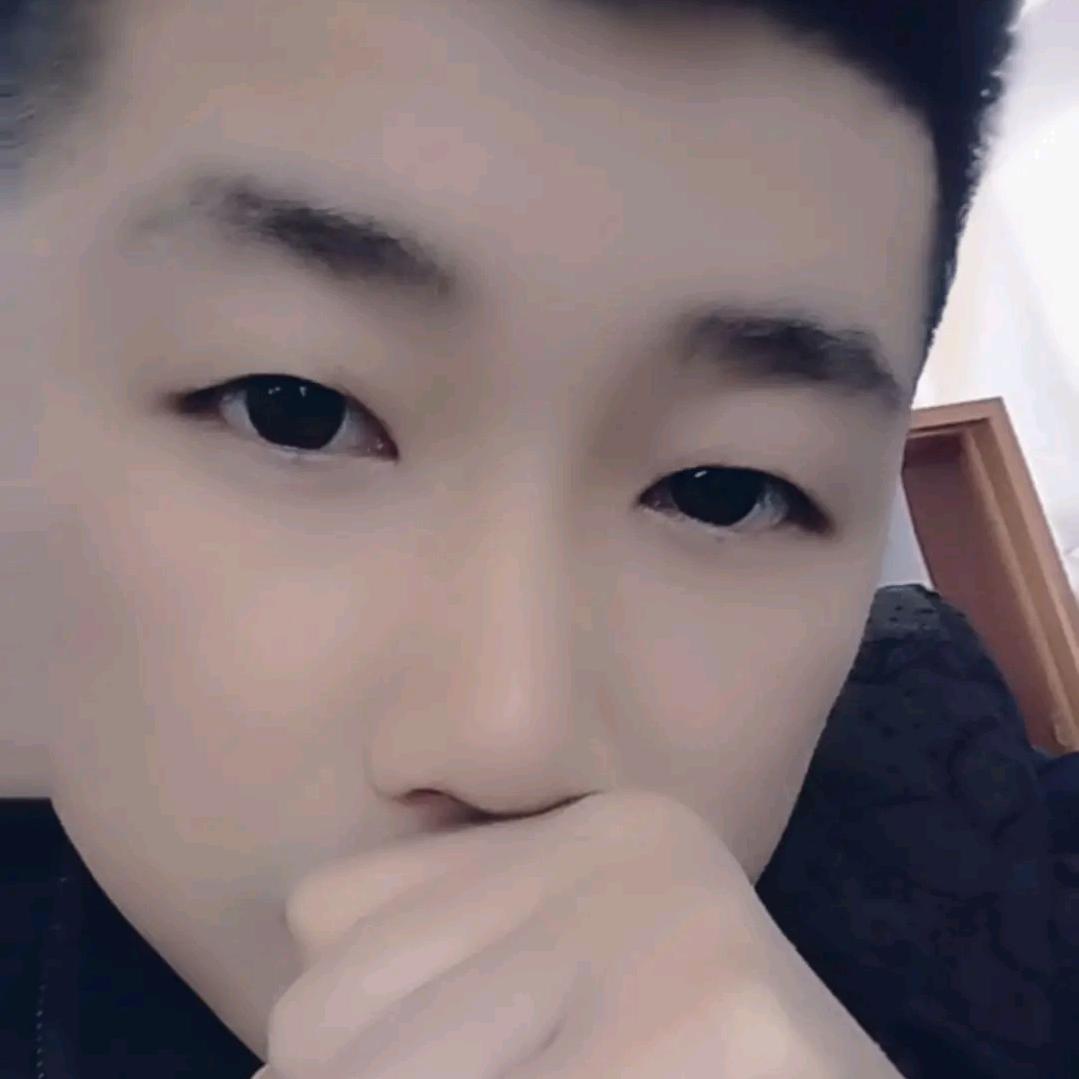 团长曰：睹万人品万情