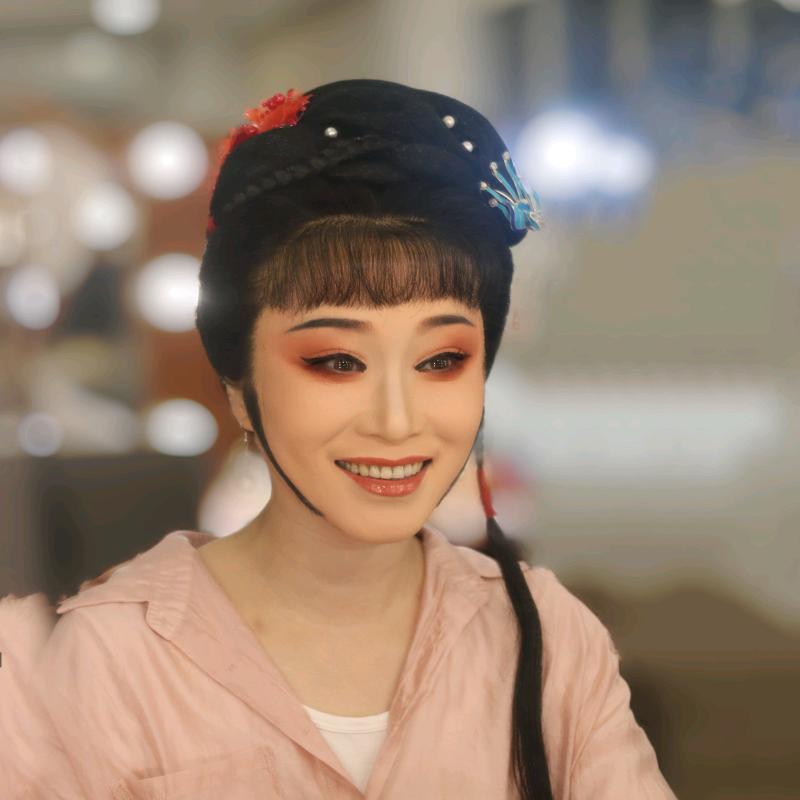 尹儿