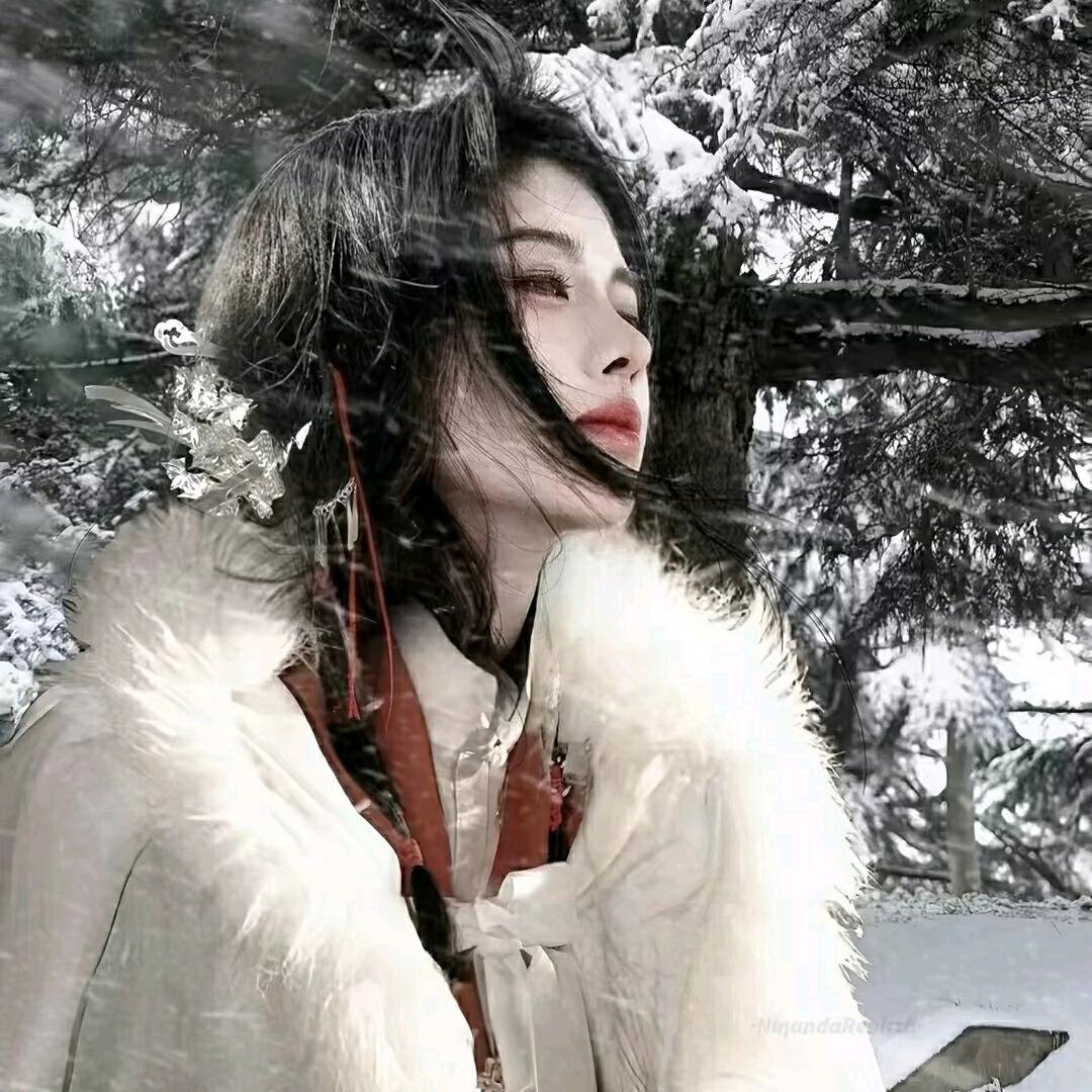 燕子🧚♂️粉藕