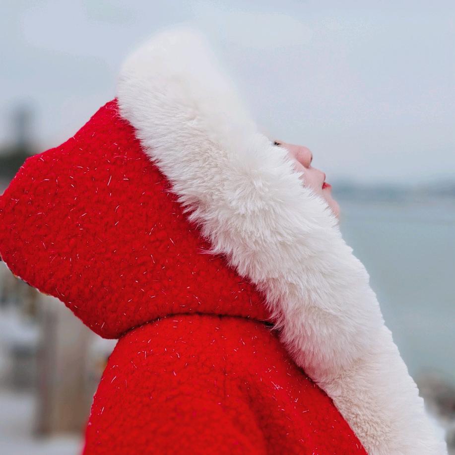 爱绘画，爱生活的谭谭