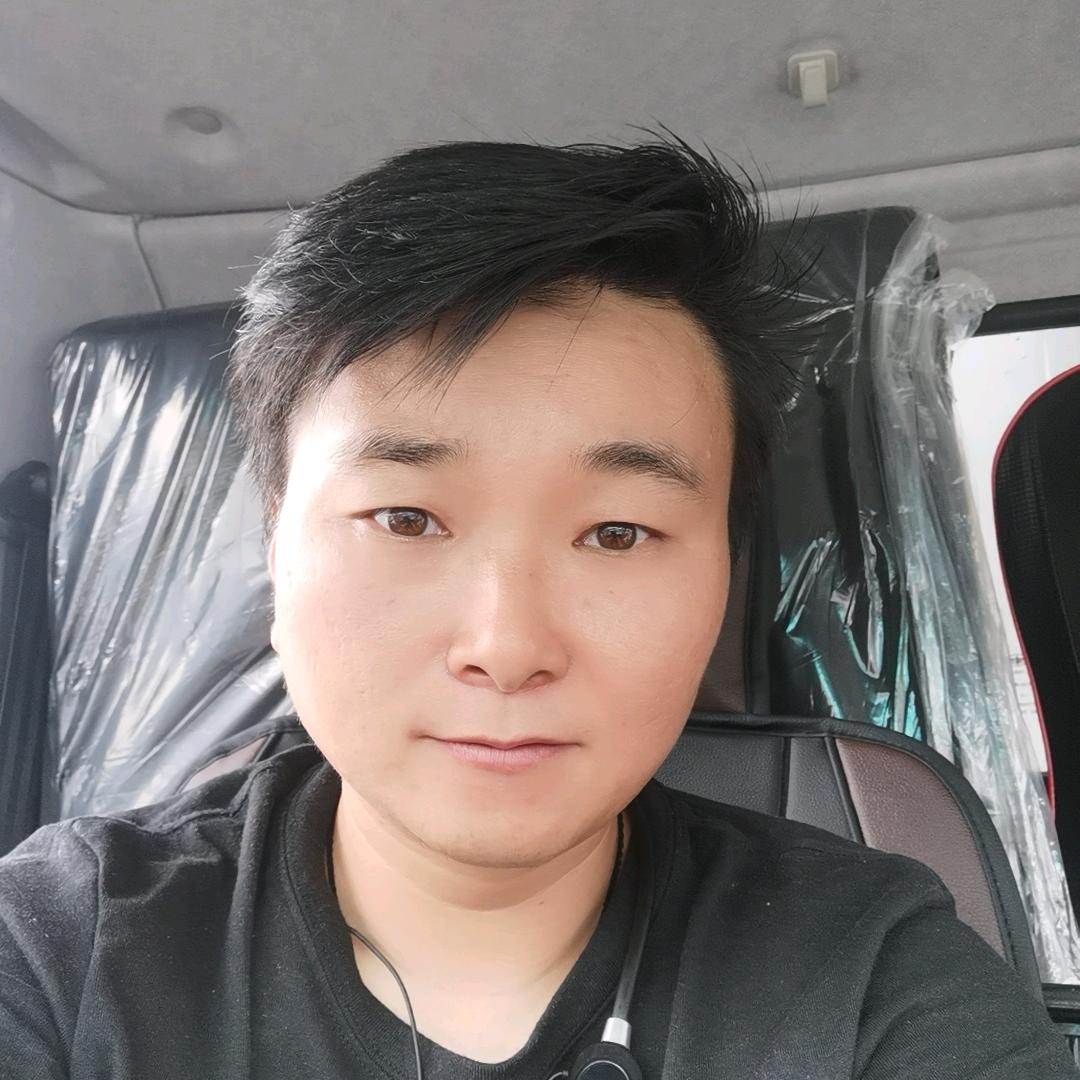 87年华仔粉跑货运