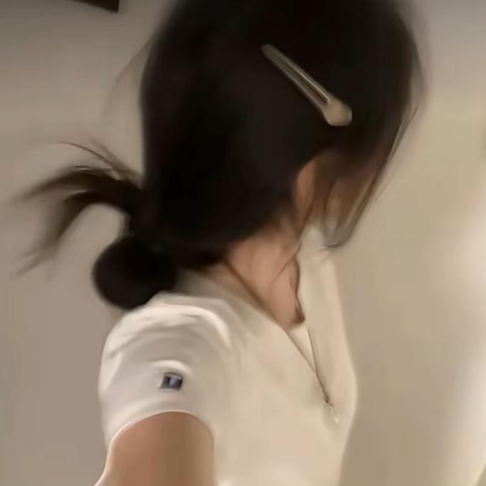 芸y