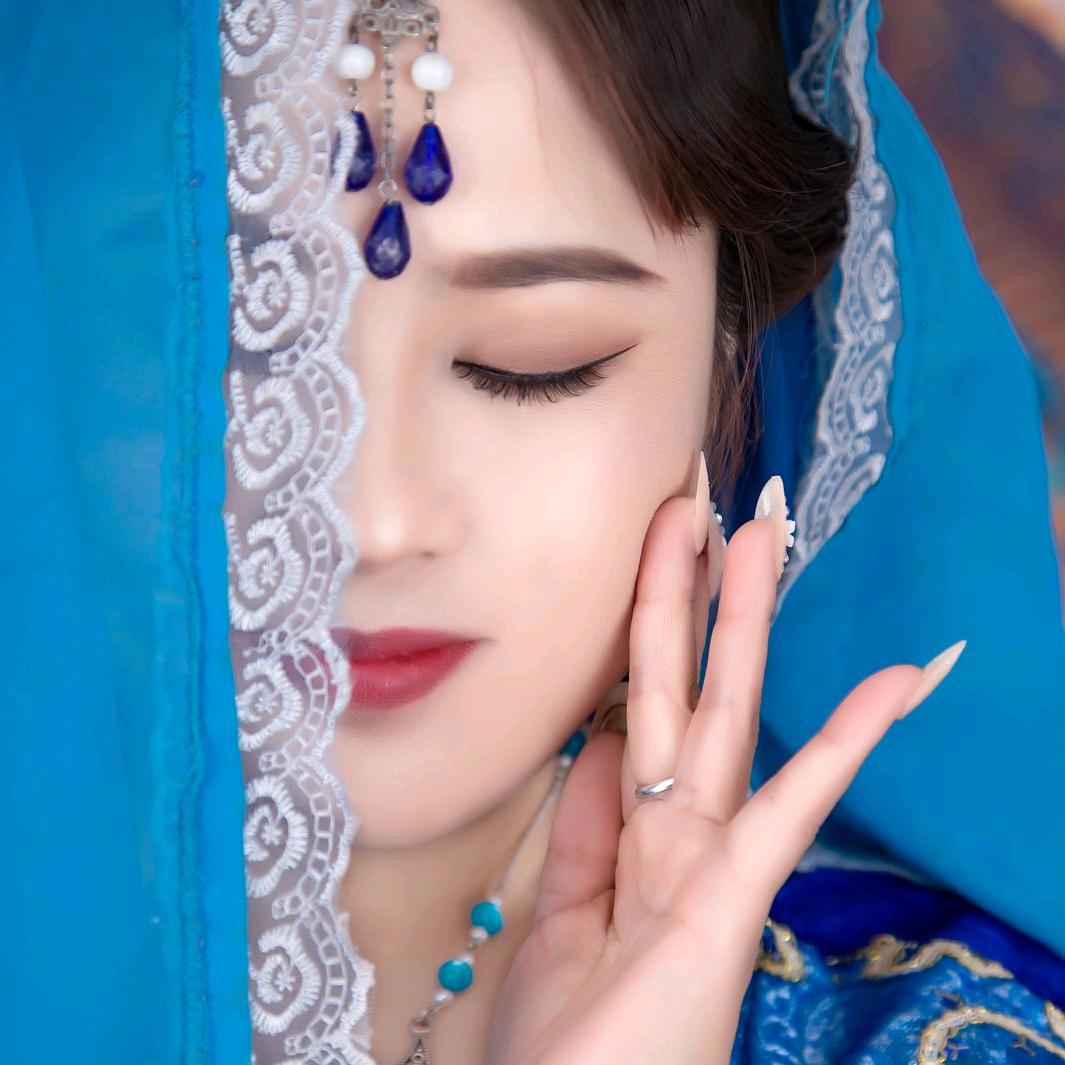 设计师-美美