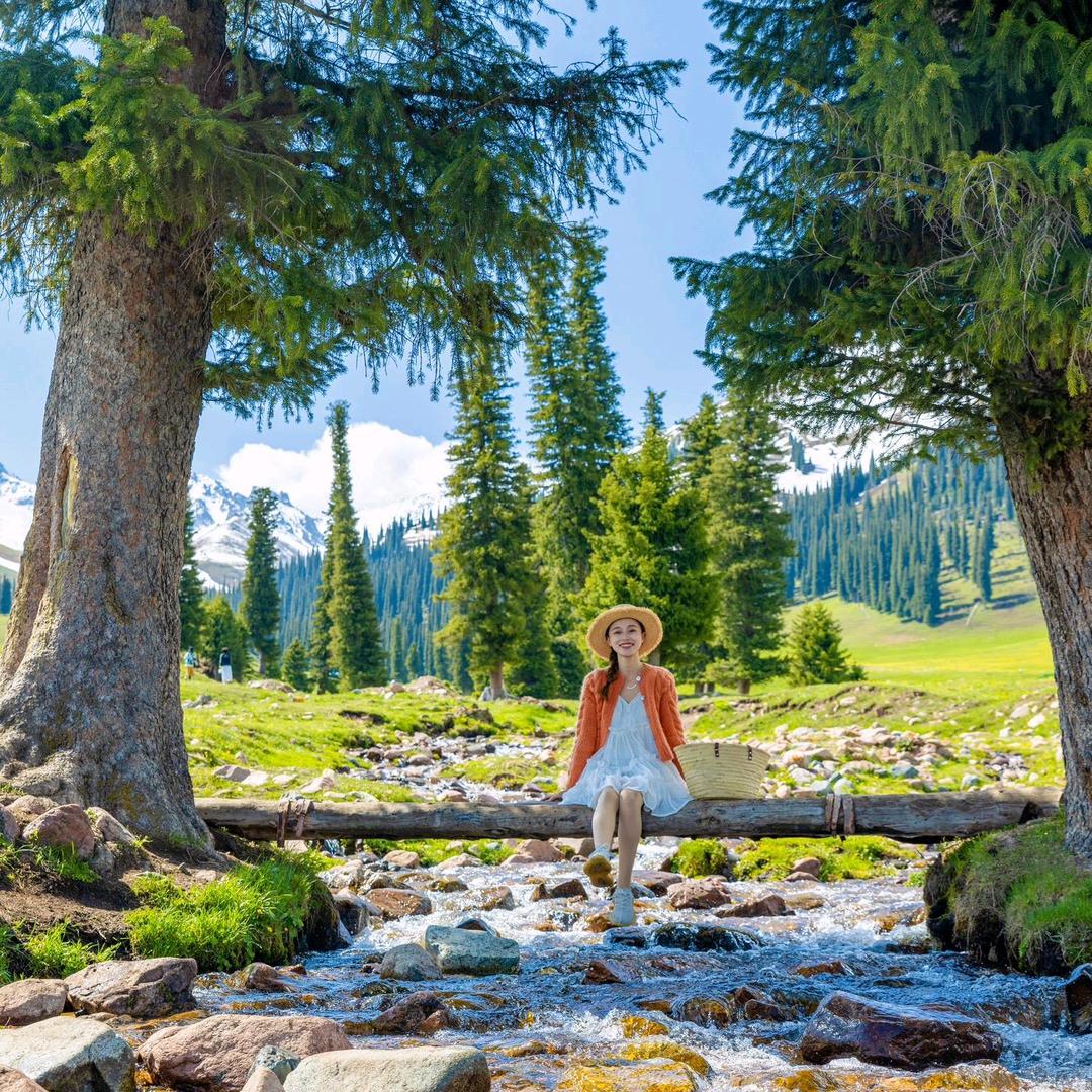 趣游新疆-纯玩小团定制