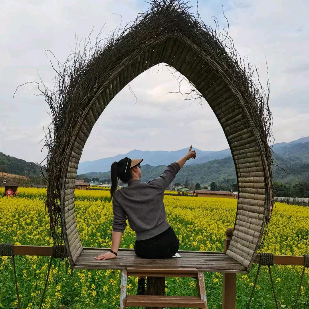 崔崔