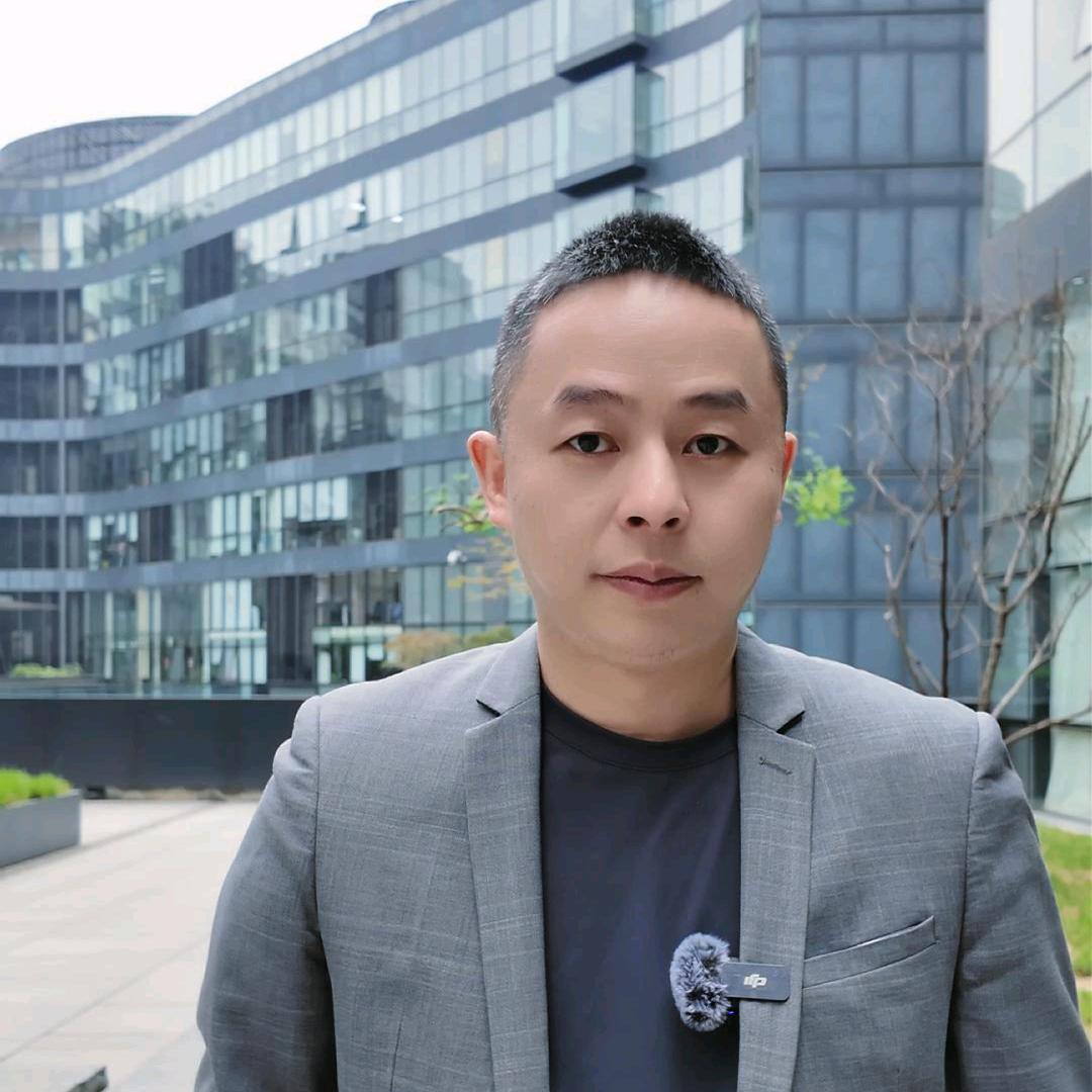 强哥听你  说头像