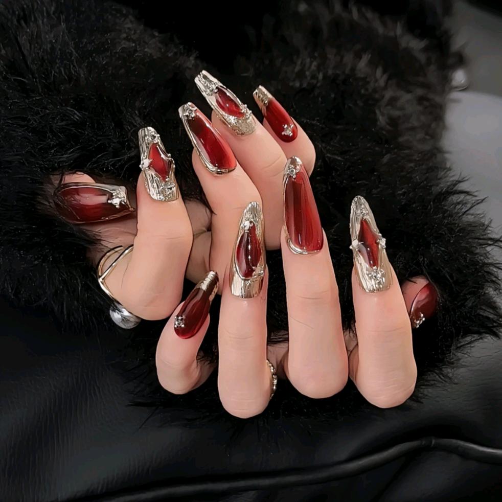 李木子穿戴甲~小晴