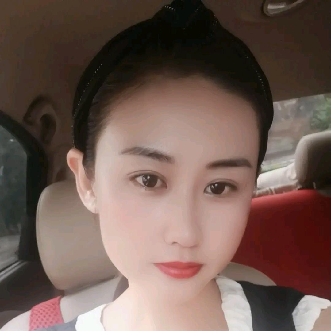 小青探店达人