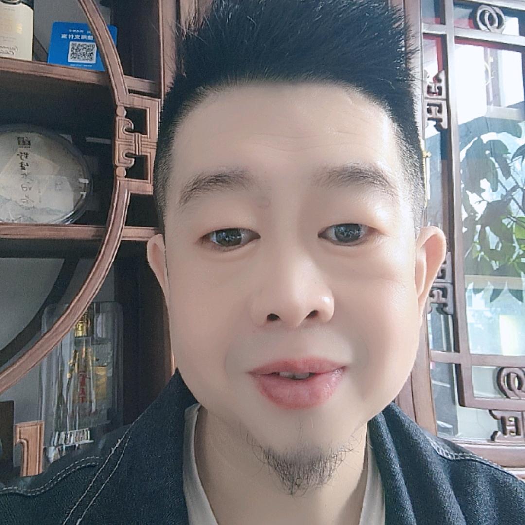 衢州大叔在义乌烤串